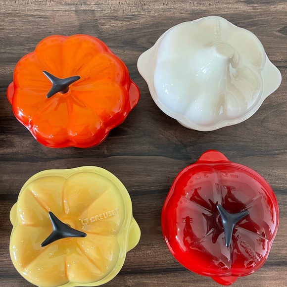 Le Creuset Stoneware 8-Ounce Petite Veggies Casserole Dishes - Picture 5 of 7